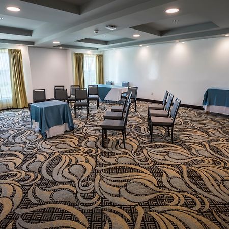 Holiday Inn Queretaro Zona Krystal By Ihg Eksteriør billede