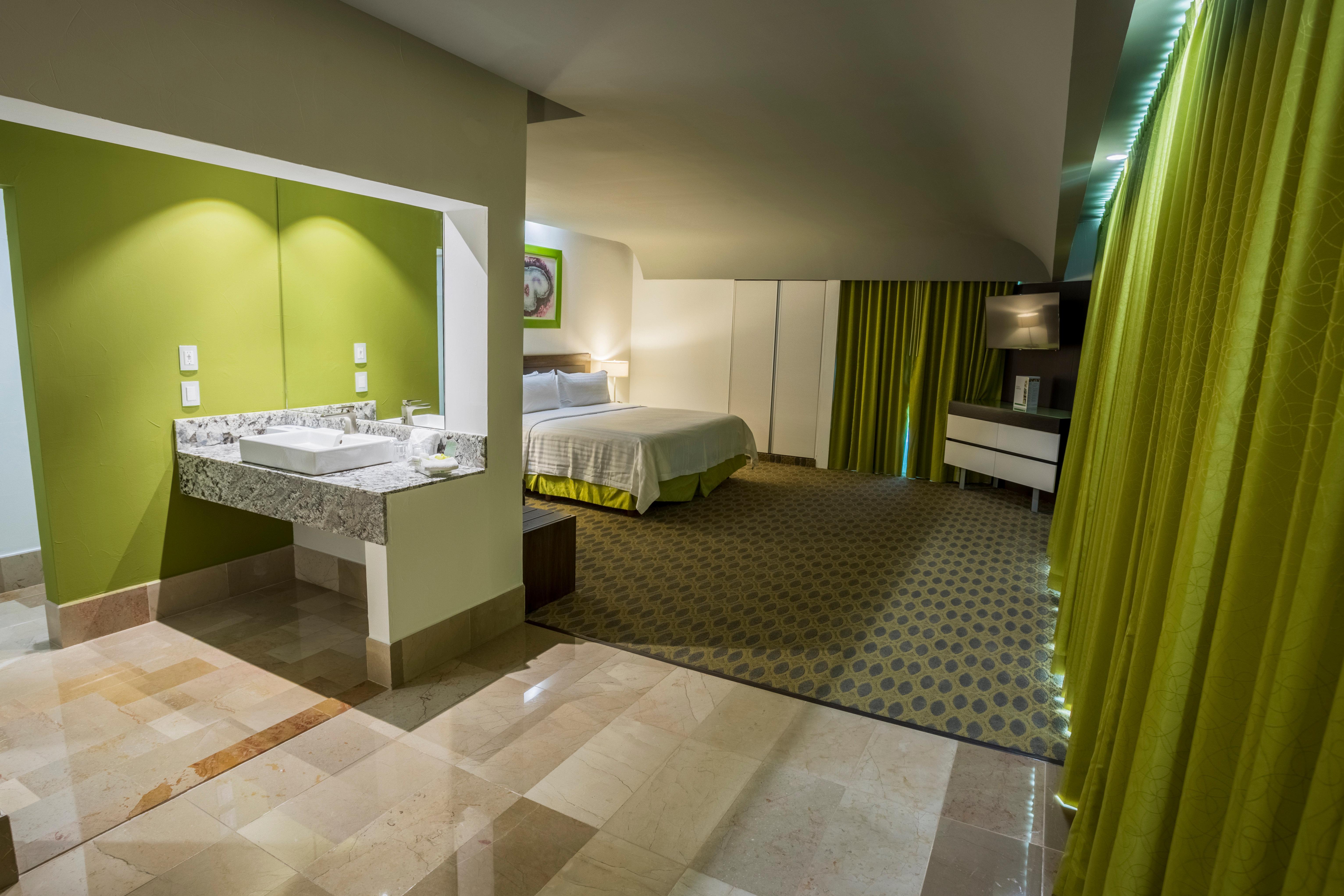 Holiday Inn Queretaro Zona Krystal By Ihg Eksteriør billede