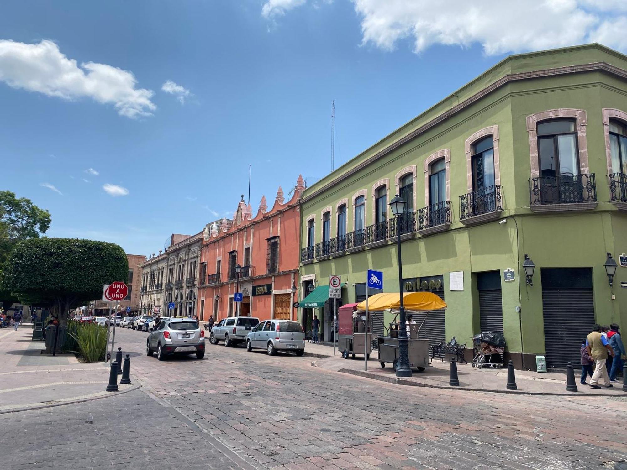 Holiday Inn Queretaro Zona Krystal By Ihg Eksteriør billede