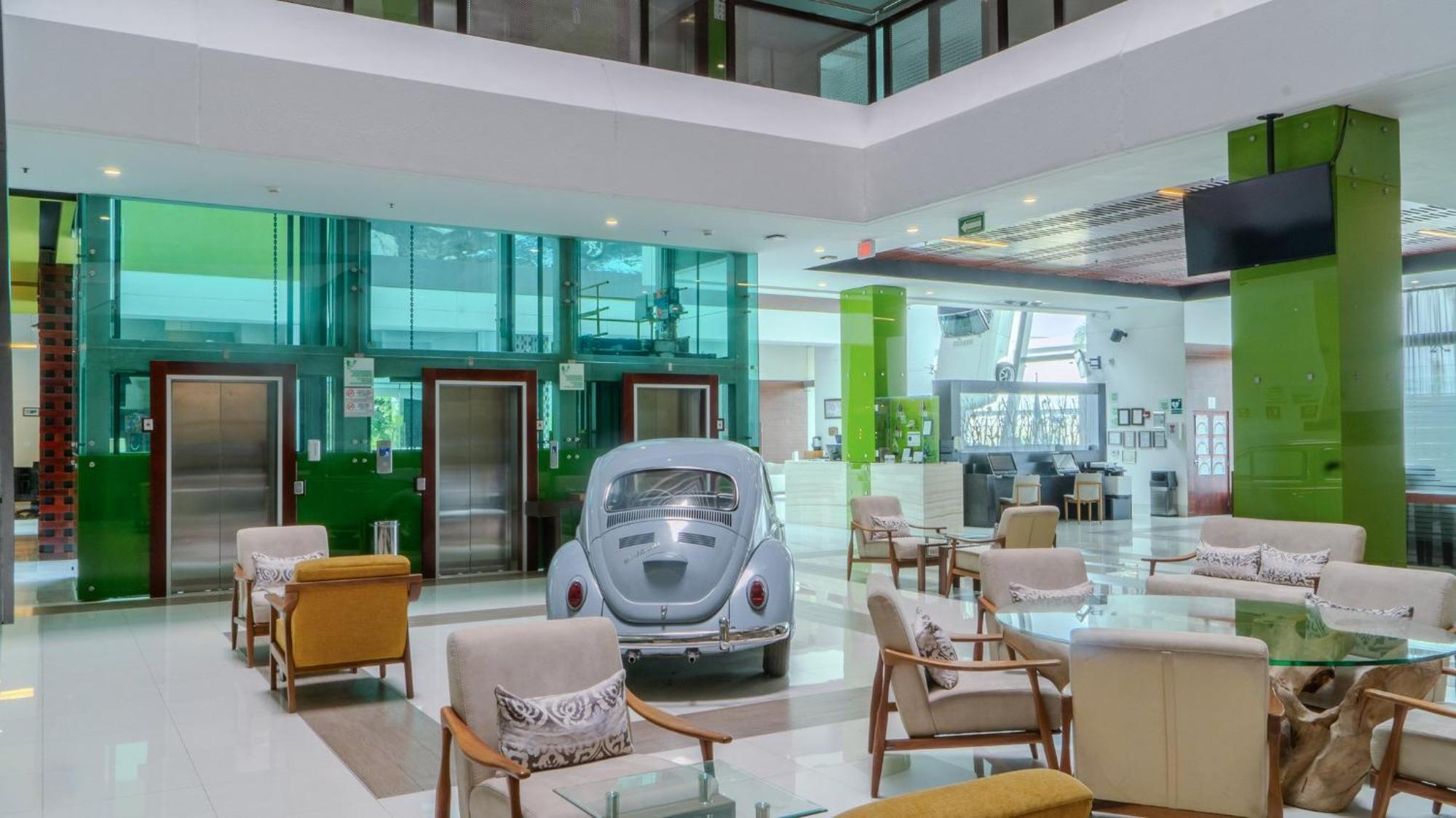 Holiday Inn Queretaro Zona Krystal By Ihg Eksteriør billede
