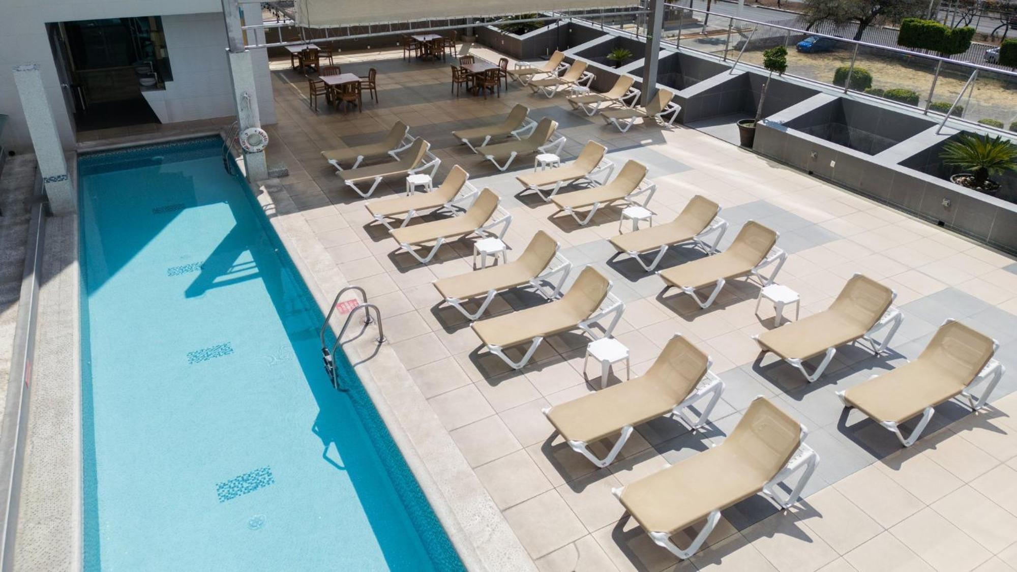 Holiday Inn Queretaro Zona Krystal By Ihg Eksteriør billede