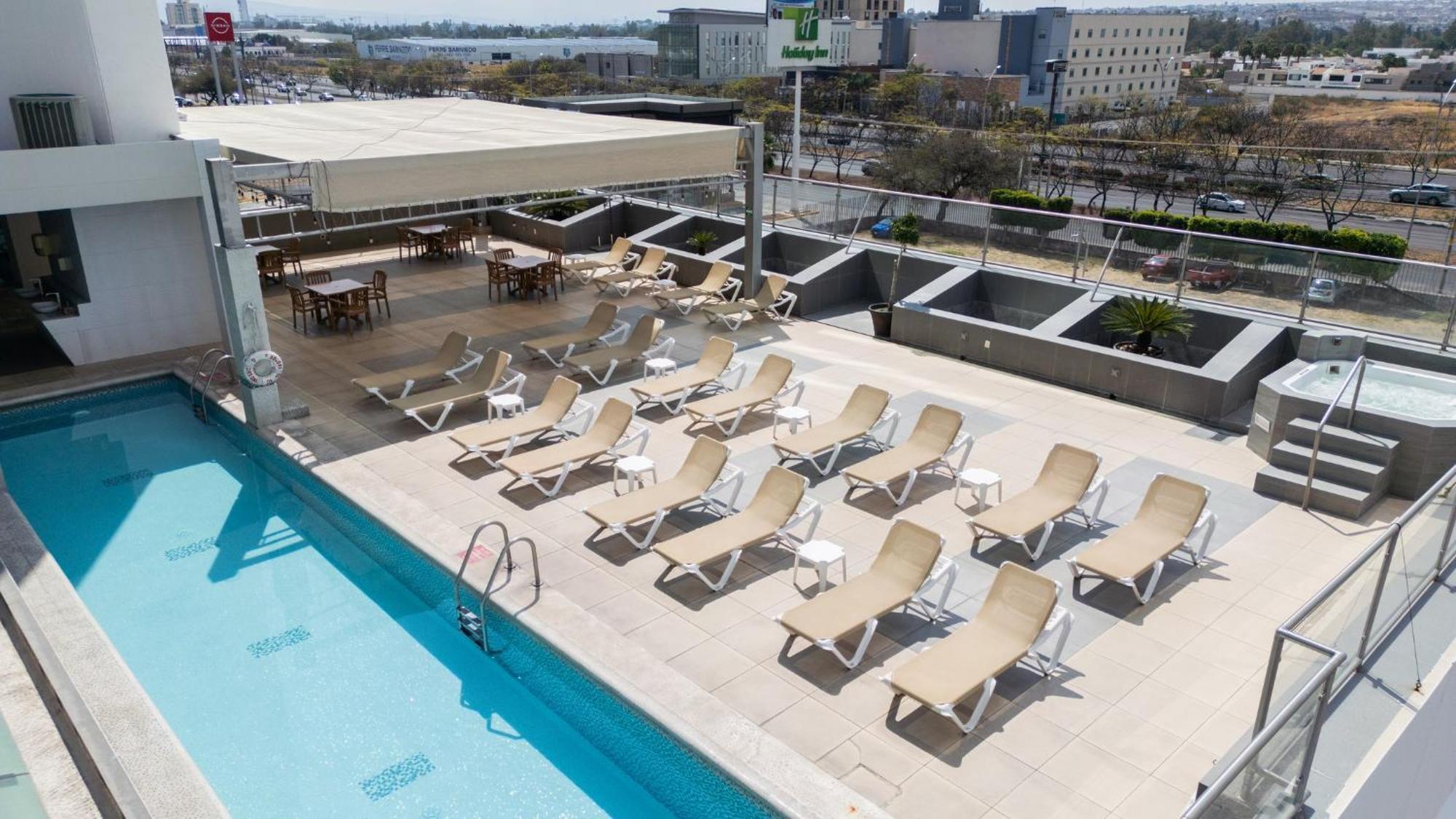 Holiday Inn Queretaro Zona Krystal By Ihg Eksteriør billede
